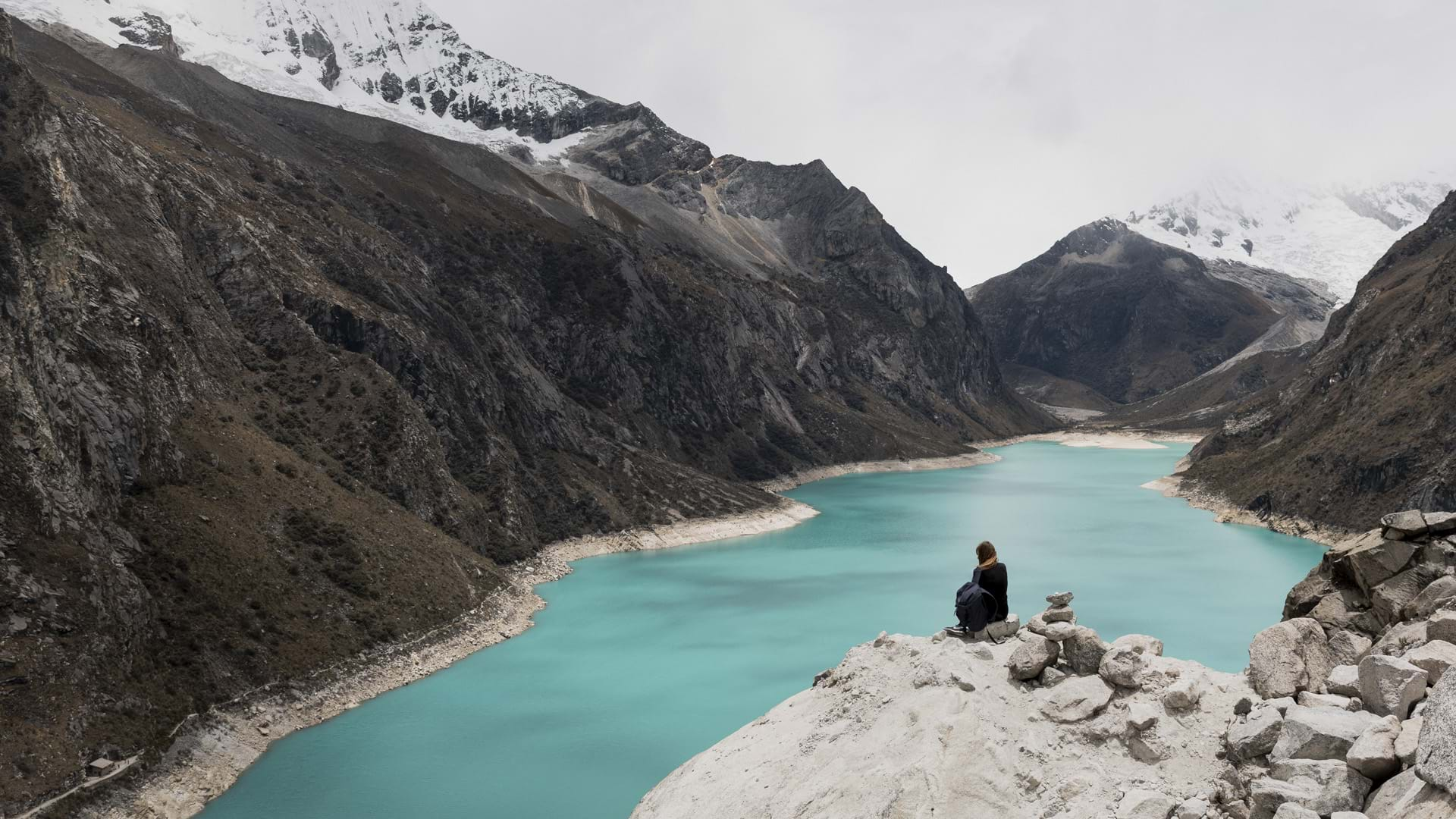 laguna-llanganuco